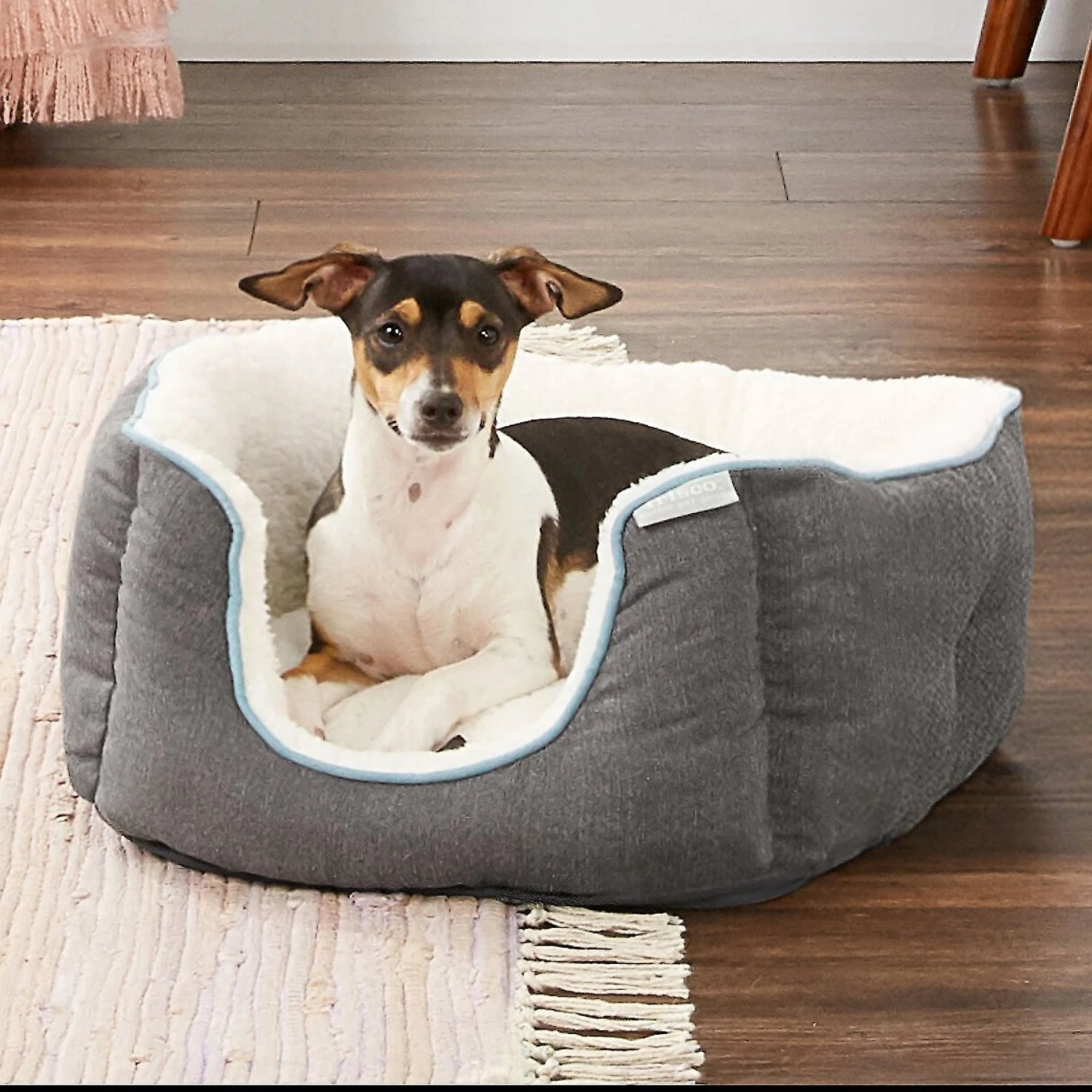 Frisco Square Deep Bolster Dog Bed 3 Frisco Square Deep Bolster Dog Bed