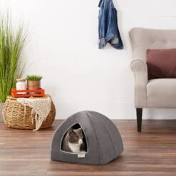 Frisco Igloo Covered Cat & Dog Bed -Chewy 144836 PT5. AC SS1800 V1578443412
