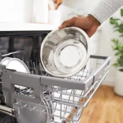 Frisco Triangle Iron Non-Skid Elevated Dog & Cat Bowl 16 Frisco Triangle Iron Non-Skid Elevated Dog & Cat Bowl -Chewy 257155 PT6. AC SS1800 V1615939314