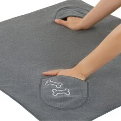 Frisco Embroidered Pawprint Microfiber Dog Bath Cape Towel -Chewy 269038 PT3. AC SS1800 V1624454029