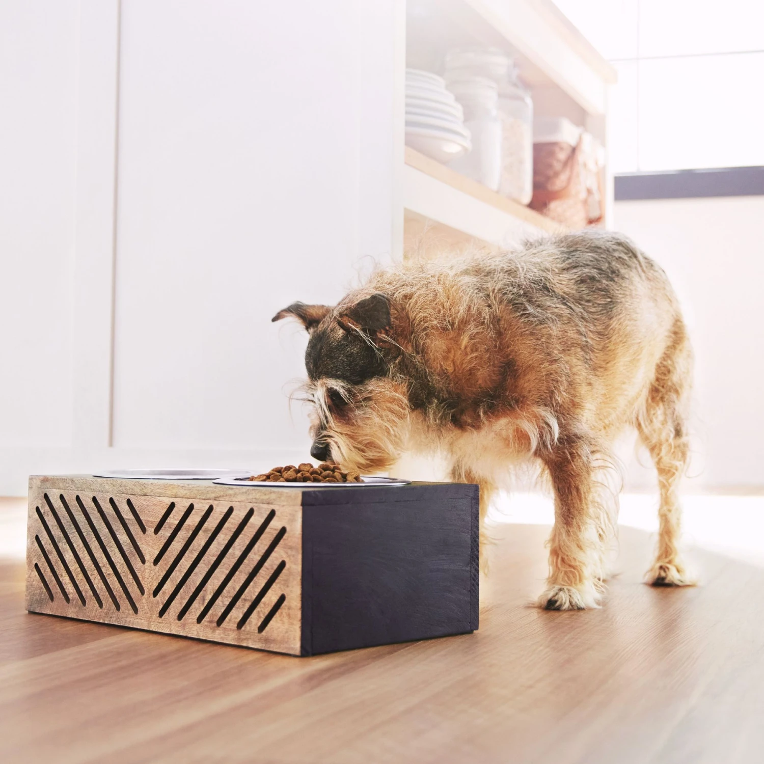 Frisco Premium Wood Elevated Stainless Steel Double Diner Dog & Cat Bowl, Black, 3 Cup 5 Frisco Premium Wood Elevated Stainless Steel Double Diner Dog & Cat Bowl, Black, 3 Cup - Image 3